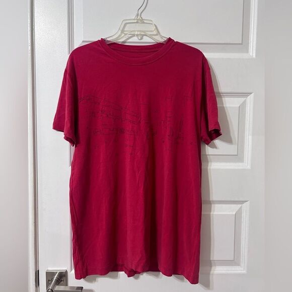Lululemon Mens T-Shirt - Picture 1 of 3